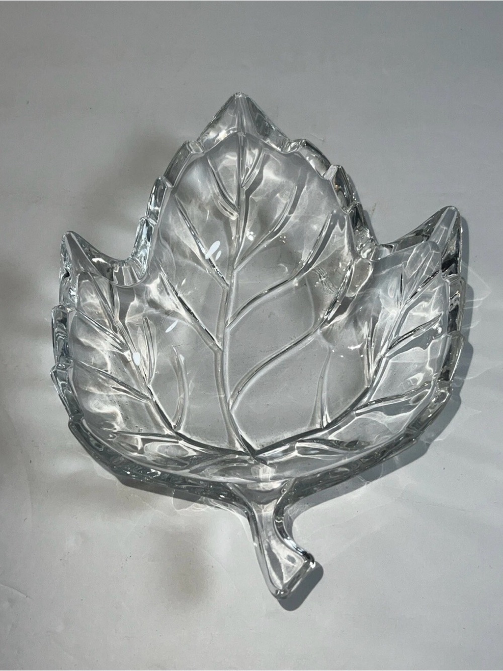 Studio Nova Winter Maple Leaf candy bowl
